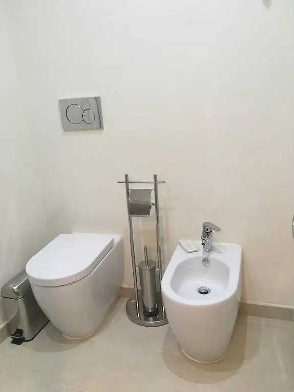 Il Vinile Apartment Siraküza İtalya